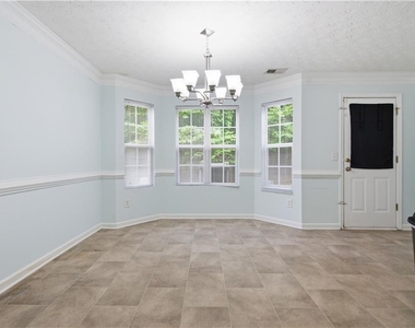 5606 Union Pointe Drive - Photo Thumbnail 6