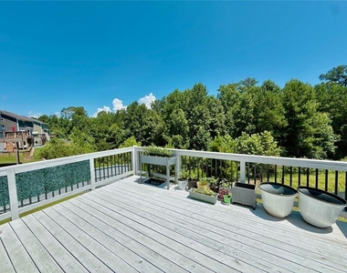 1810 Primrose Park Road - Photo Thumbnail 25