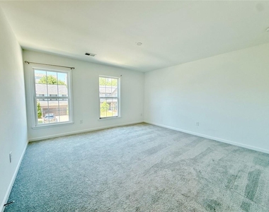 1810 Primrose Park Road - Photo Thumbnail 18