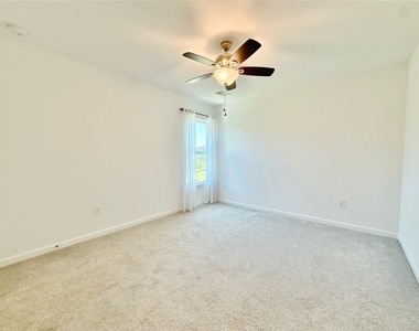 1810 Primrose Park Road - Photo Thumbnail 15