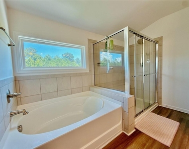 1810 Primrose Park Road - Photo Thumbnail 24
