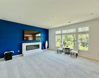 1810 Primrose Park Road - Photo Thumbnail 9