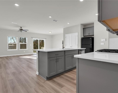 1645 Villageside Court - Photo Thumbnail 4