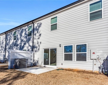 1645 Villageside Court - Photo Thumbnail 30