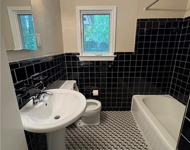 515 Allen Road Ne - Photo Thumbnail 16