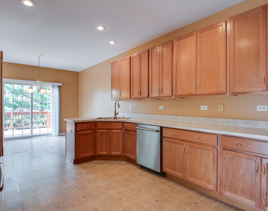 662 Chaney Court - Photo Thumbnail 8