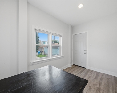 3244 W 62nd Place - Photo Thumbnail 31
