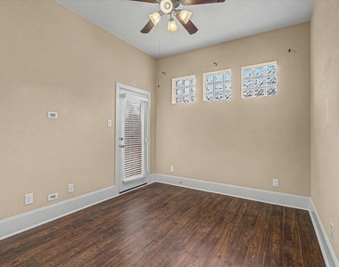 27123 Camirillo Creek Lane - Photo Thumbnail 26
