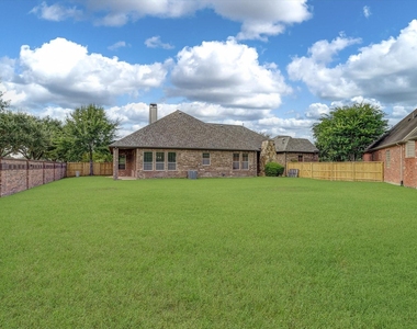 27123 Camirillo Creek Lane - Photo Thumbnail 32