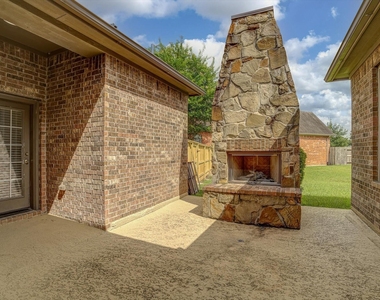 27123 Camirillo Creek Lane - Photo Thumbnail 33