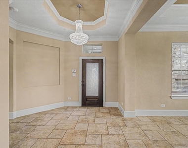 27123 Camirillo Creek Lane - Photo Thumbnail 5