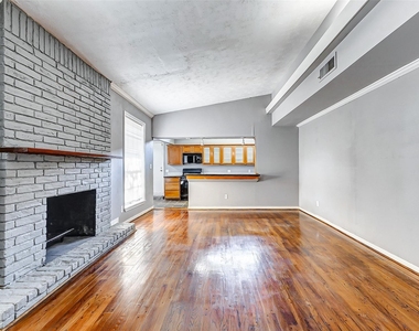 5519 Burlinghall Drive - Photo Thumbnail 18