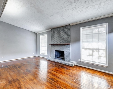 5519 Burlinghall Drive - Photo Thumbnail 17