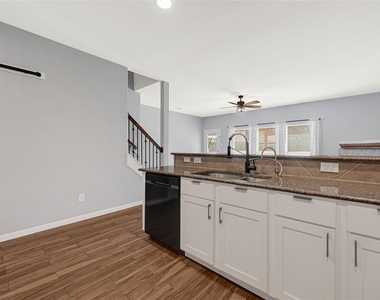 29467 Iris Bloom Court - Photo Thumbnail 12