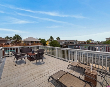 16618 Bermuda Way - Photo Thumbnail 27