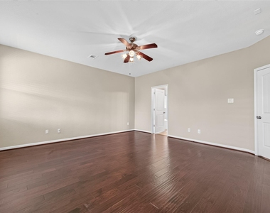 6143 Norwood Meadows Lane - Photo Thumbnail 14