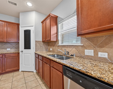 6143 Norwood Meadows Lane - Photo Thumbnail 8