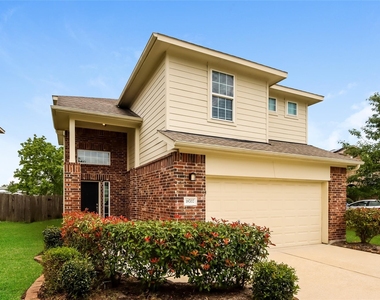 18702 Walden Glen Circle - Photo Thumbnail 1