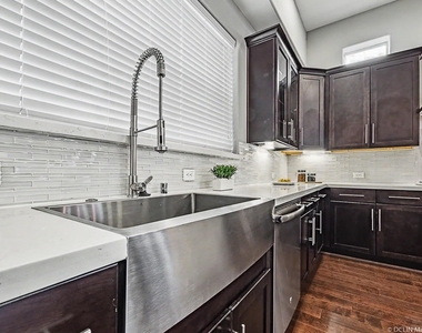 1028 Patterson - Photo Thumbnail 27