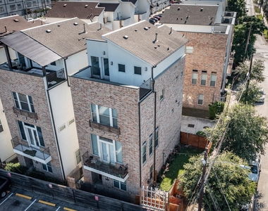 1028 Patterson - Photo Thumbnail 1