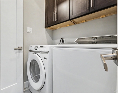 1028 Patterson - Photo Thumbnail 28