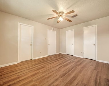 3111 Overcross Drive - Photo Thumbnail 13