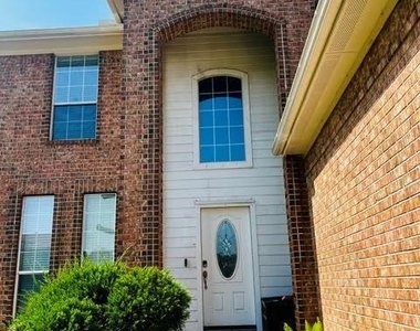 20523 Naples Terrace Lane - Photo Thumbnail 1