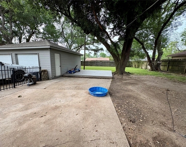 21802 Rotherham Drive - Photo Thumbnail 21