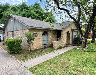 21802 Rotherham Drive - Photo Thumbnail 2
