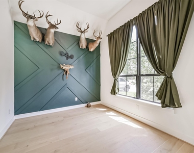 16911 Lupine Meadow Lane - Photo Thumbnail 5
