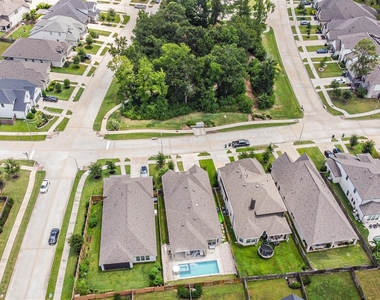 16911 Lupine Meadow Lane - Photo Thumbnail 41