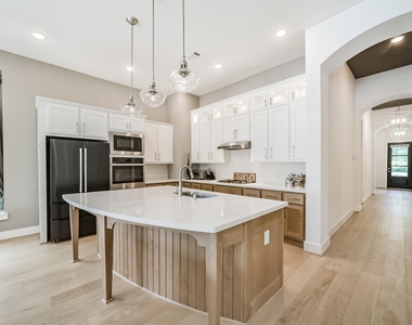 16911 Lupine Meadow Lane - Photo Thumbnail 9