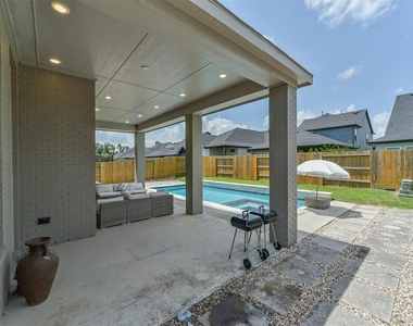 16911 Lupine Meadow Lane - Photo Thumbnail 33