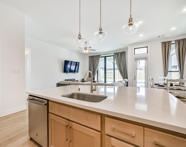 16911 Lupine Meadow Lane - Photo Thumbnail 14