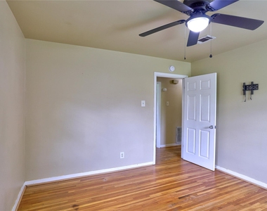9207 Colleen Road - Photo Thumbnail 18