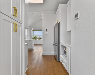 4006 Fort Bend Drive - Photo Thumbnail 15