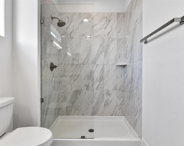 4006 Fort Bend Drive - Photo Thumbnail 28