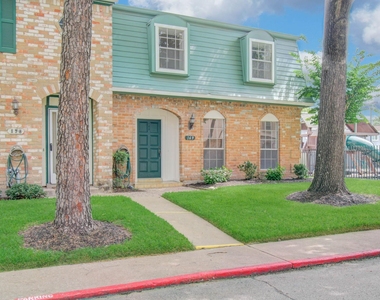 11002 Hammerly Boulevard - Photo Thumbnail 35