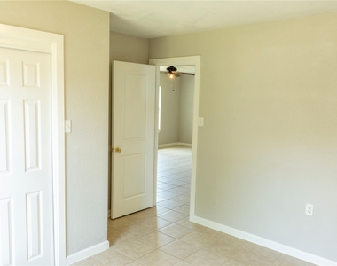 537 Cottontail Drive - Photo Thumbnail 10