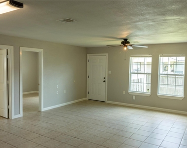 537 Cottontail Drive - Photo Thumbnail 3