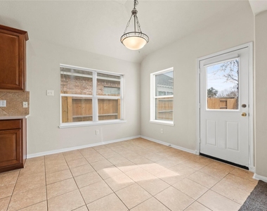 6411 Briar Moss Lane - Photo Thumbnail 6
