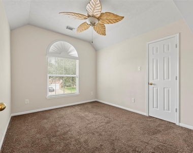 6411 Briar Moss Lane - Photo Thumbnail 9
