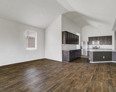 20509 Vaughn Forest Court - Photo Thumbnail 5