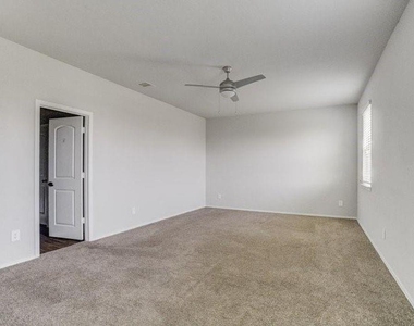20509 Vaughn Forest Court - Photo Thumbnail 7