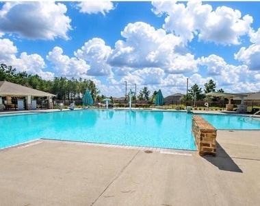 20509 Vaughn Forest Court - Photo Thumbnail 16