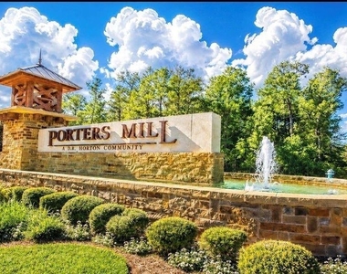 20509 Vaughn Forest Court - Photo Thumbnail 15