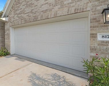 817 Bahia Bay Dr - Photo Thumbnail 1