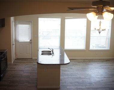1619 Grable Cove Lane - Photo Thumbnail 10