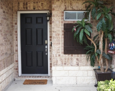 1619 Grable Cove Lane - Photo Thumbnail 1