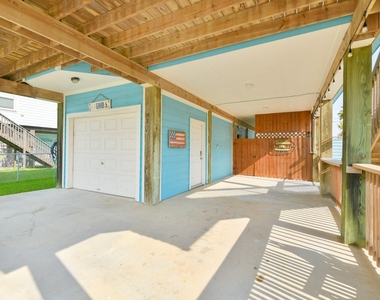 4131 Jackson Drive - Photo Thumbnail 2